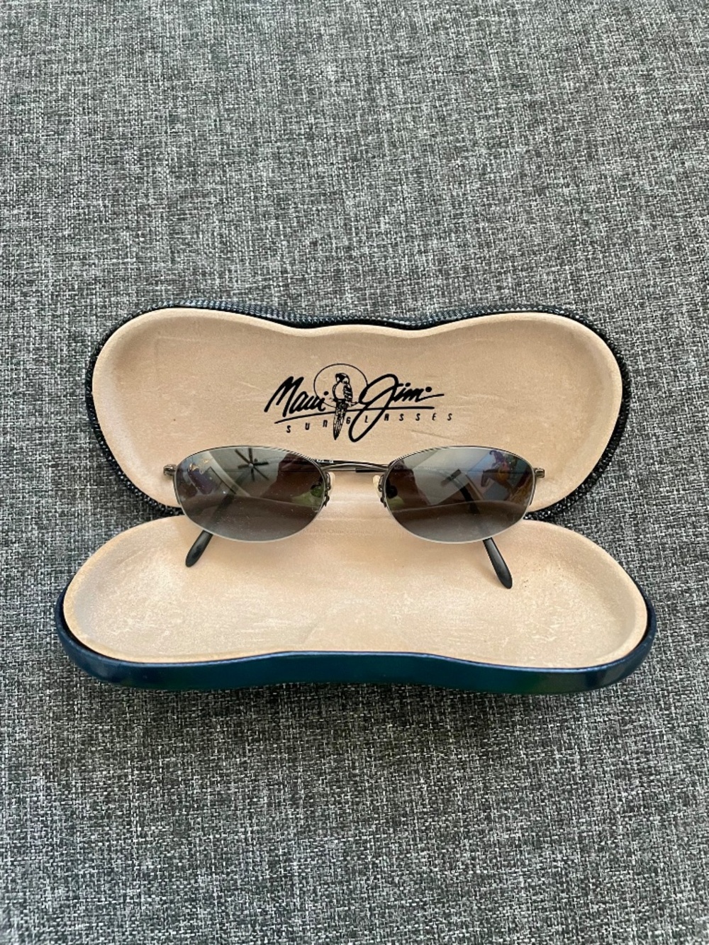 Maui Jim Titanium Kid's Sunglasses, Style MJ 507-02, New, Never Worn